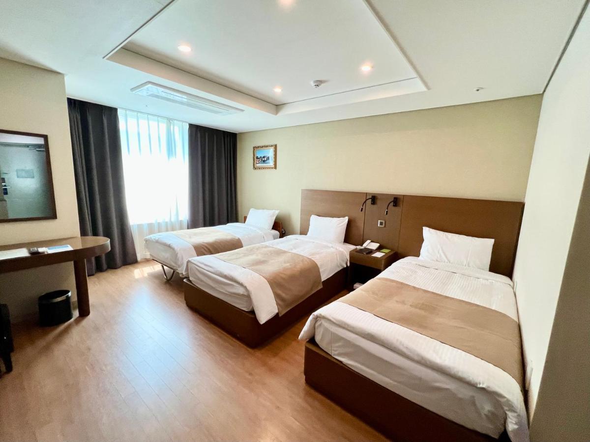 Crown Harbor Hotel Пусан Екстериор снимка