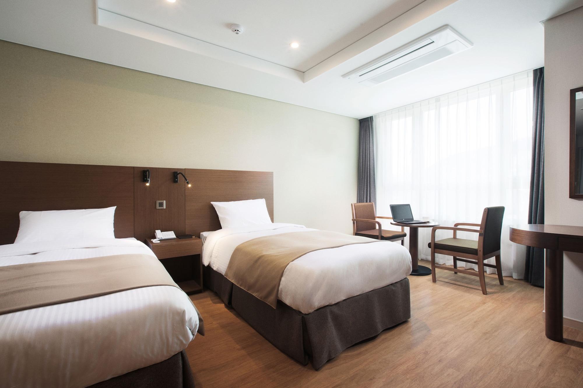 Crown Harbor Hotel Пусан Екстериор снимка